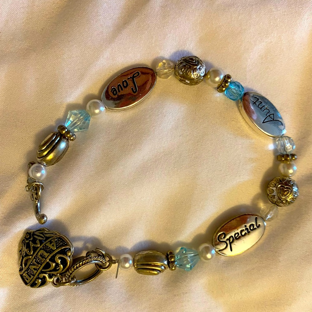 Special Aunt bracelet